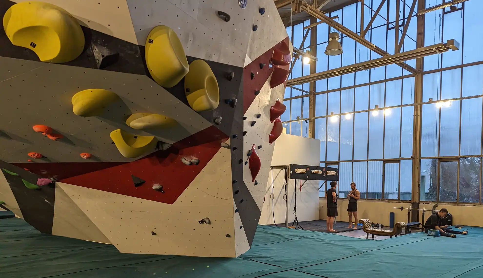 Neoliet Trainingsbereich Boulderhalle Trainingswand Neoliet-Trainingsbereich-Boulderhalle-Trainingswand